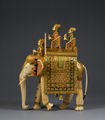 Prunk-Elefant mit König (Raja) und Minister (Wesir)